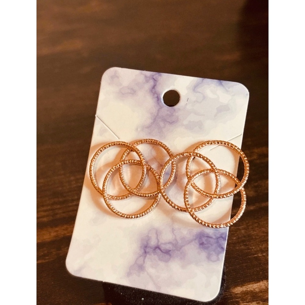 Rose Gold Interlocking Triple Hoop Textured Stud Earrings Geometric Minimalist‎